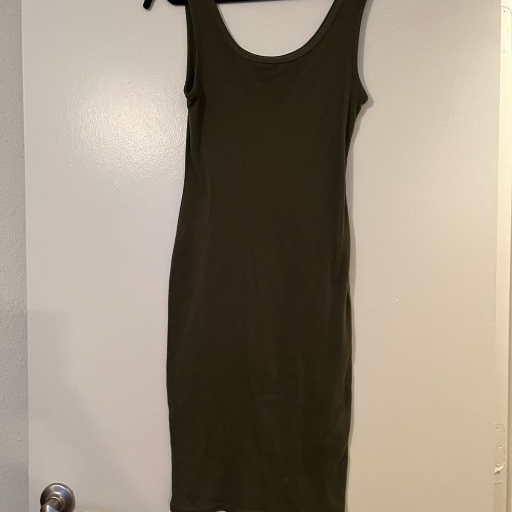 Green bodycon lined maxi dress